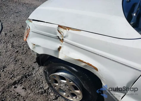 2001 Jeep Grand Cherokee Laredo z USA, uszkodzony, nr VIN 1J4GW48S81C520385